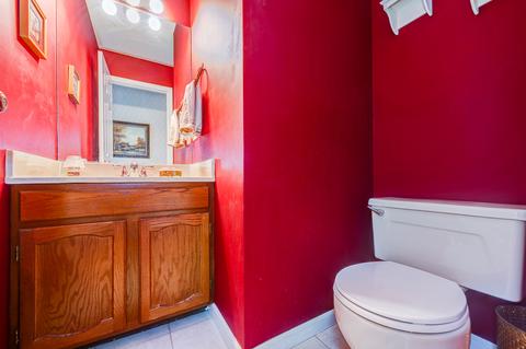 1831 Golf View Dr, Bartlett, IL 60103 photo 4