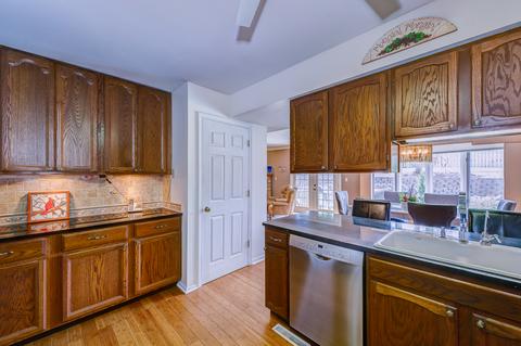 1831 Golf View Dr, Bartlett, IL 60103 photo 17