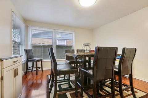 3209 Maple Ln, Hazel Crest, IL 60429 photo 3