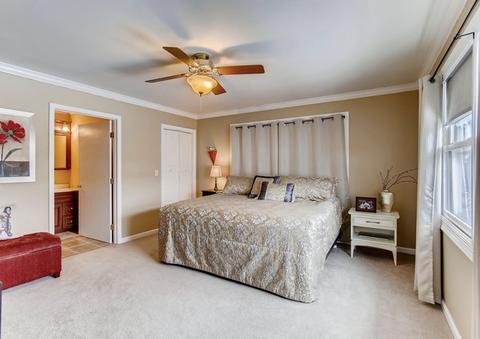 1302 Pershing Ave, Wheaton, IL 60189 photo 12