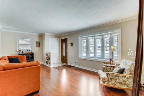 1302 Pershing Ave, Wheaton, IL 60189 photo 3