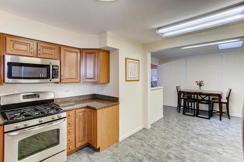 1302 Pershing Ave, Wheaton, IL 60189 photo 7