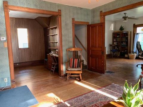 211 E James St, Dwight, IL 60420 photo 6