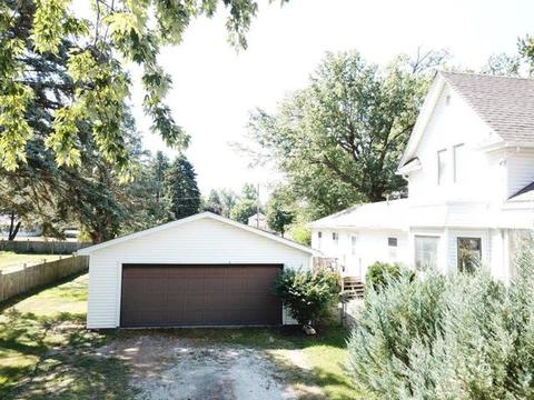 211 E James St, Dwight, IL 60420 photo 25