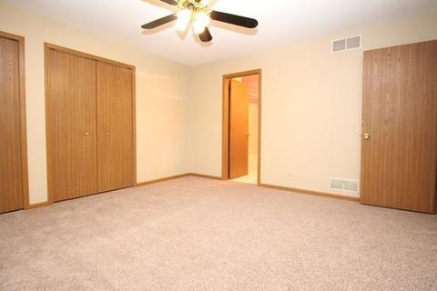 2360 South St #A, Elgin, IL 60123 photo 9