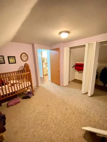 909 Logan Ave, Elgin, IL 60120 photo 8