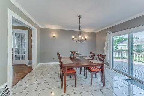 422 Elm St, Elgin, IL 60123 photo 8