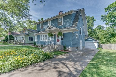 422 Elm St, Elgin, IL 60123 photo 2
