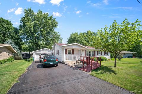 711 E Prairie St, Plano, IL 60545 photo 2