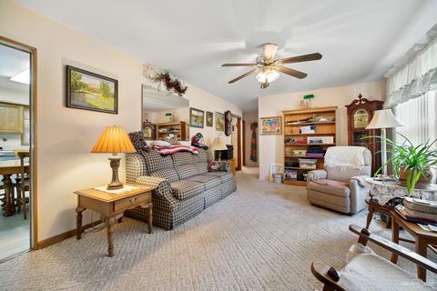 711 E Prairie St, Plano, IL 60545 photo 3