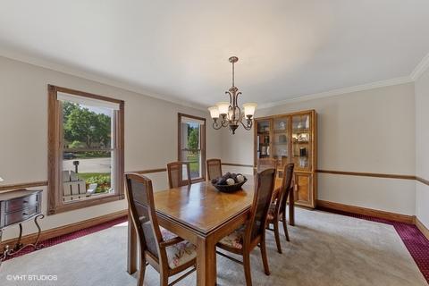 2806 Deerfield Ln, Rolling Meadows, IL 60008 photo 6