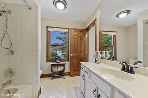2806 Deerfield Ln, Rolling Meadows, IL 60008 photo 22