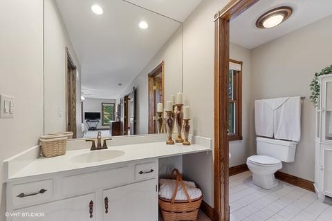 2806 Deerfield Ln, Rolling Meadows, IL 60008 photo 16
