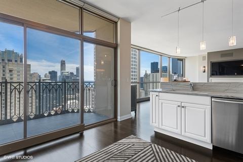 21 E Huron St #3804, Chicago, IL 60611 photo 7