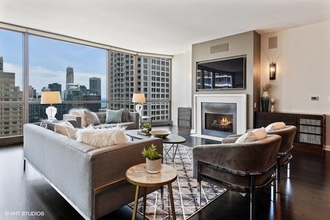 21 E Huron St #3804, Chicago, IL 60611 photo 4