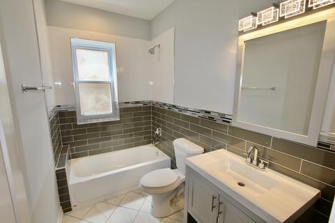7531 S Champlain Ave, Chicago, IL 60619 photo 6