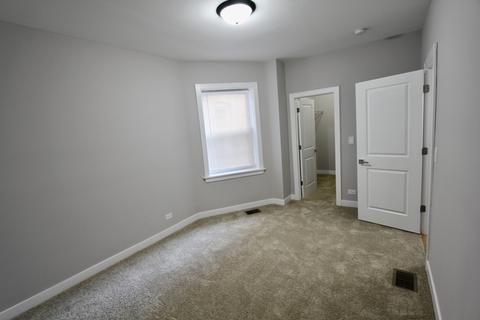 7531 S Champlain Ave, Chicago, IL 60619 photo 5