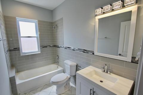 7531 S Champlain Ave, Chicago, IL 60619 photo 18
