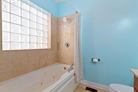 3644 N Damen Ave #1, Chicago, IL 60618 photo 11