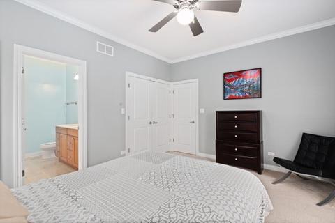 3644 N Damen Ave #1, Chicago, IL 60618 photo 9