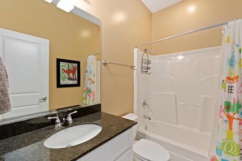 3644 N Damen Ave #1, Chicago, IL 60618 photo 7