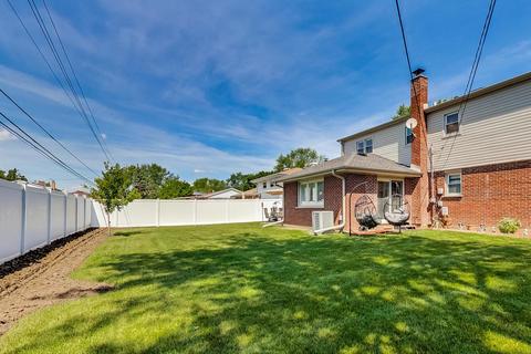 297 King Ln, Des Plaines, IL 60016 photo 22