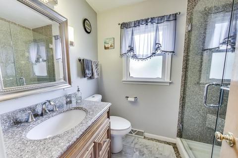 297 King Ln, Des Plaines, IL 60016 photo 13