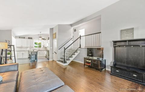 822 Cadillac Dr, Wheaton, IL 60187 photo 3