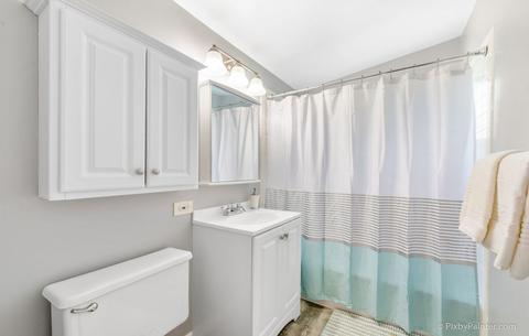 822 Cadillac Dr, Wheaton, IL 60187 photo 23