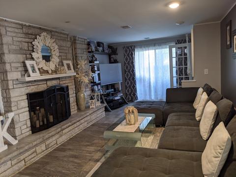 7843 W 79th Pl, Bridgeview, IL 60455 photo 9