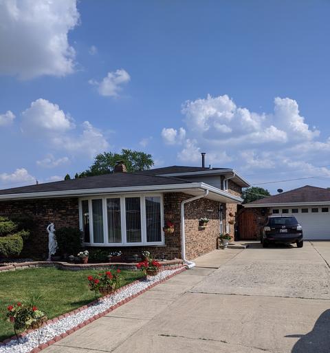 7843 W 79th Pl, Bridgeview, IL 60455 photo 1