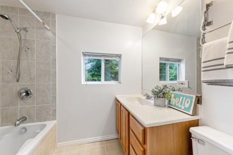 1 Center Dr, Algonquin, IL 60102 photo 24