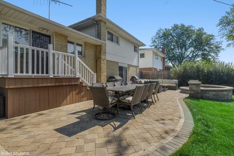 551 Debra Dr, Des Plaines, IL 60016 photo 23