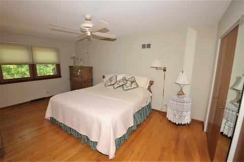 126 S Maple Ave, Hillside, IL 60162 photo 17
