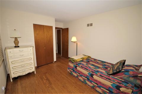 126 S Maple Ave, Hillside, IL 60162 photo 33