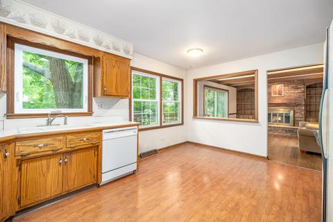 412 E 11th Ave, Naperville, IL 60563 photo 12