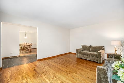 412 E 11th Ave, Naperville, IL 60563 photo 9
