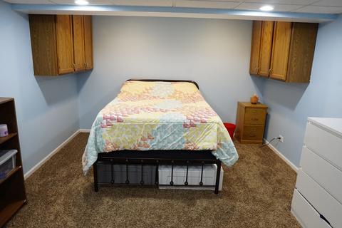 160 Barnes Rd, Elgin, IL 60123 photo 24