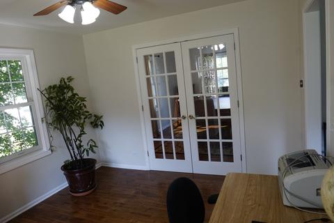 160 Barnes Rd, Elgin, IL 60123 photo 6