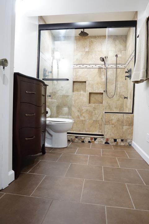 160 Barnes Rd, Elgin, IL 60123 photo 23