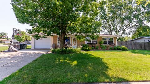 19503 Beechnut Dr, Mokena, IL 60448 photo 1