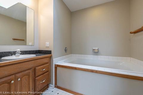 1232 Circle Ave, Forest Park, IL 60130 photo 22