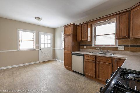 1232 Circle Ave, Forest Park, IL 60130 photo 10