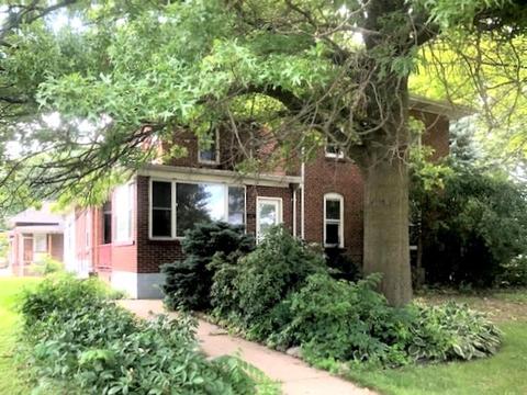 311 8th Ave, Sterling, IL 61081 photo 1