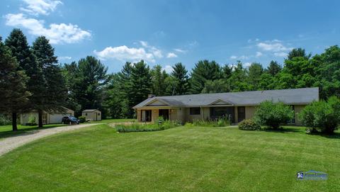 6510 Round Up Rd, Mchenry, IL 60050 photo 4