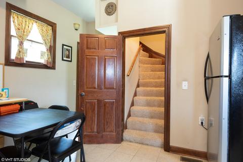 402 S 4th St, Aurora, IL 60505 photo 11