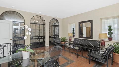 70 E Scott St #908, Chicago, IL 60610 photo 7