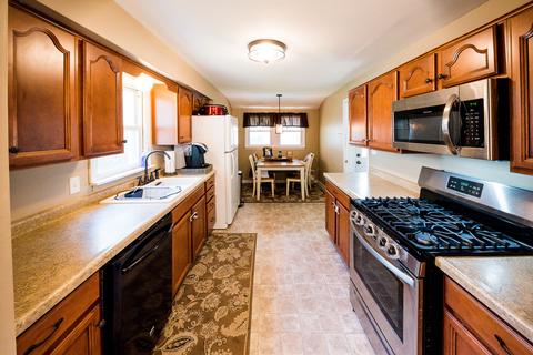 542 S Roosevelt Ave, Kankakee, IL 60901 photo 4