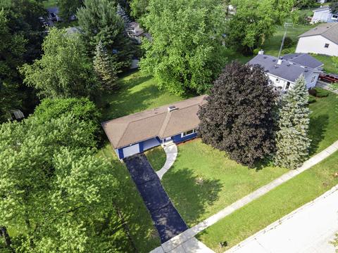 12 Walnut Ln, Algonquin, IL 60102 photo 13