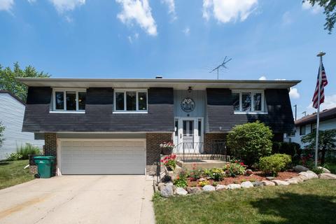 6 Willow Trl, Wheeling, IL 60090 photo 1